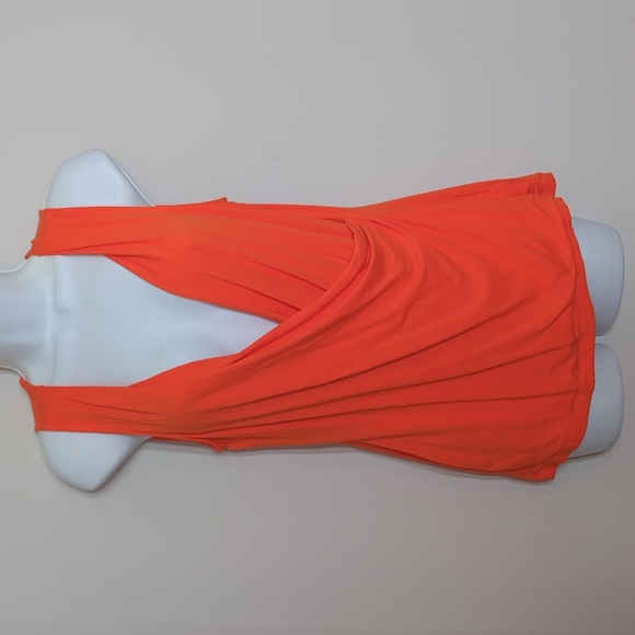Saks Fifth Avenue Black Label Orange Plunge Neck Sleeveless Blouse Size M - Picture 1 of 9